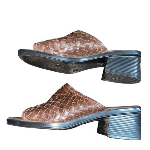 Montego Bay Club Leather Upper Woven Sandals - Picture 4 of 6